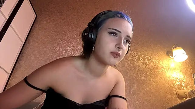 Show modela SharikaBabecki na web-kameri