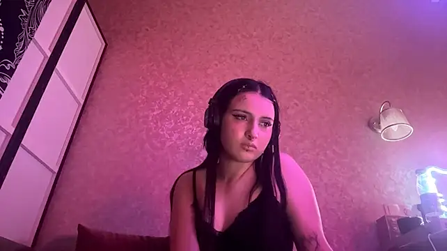 Chatroom XXX en direct de SharikaBabecki