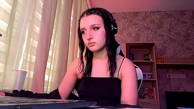 SharikaBabecki live XXX chat