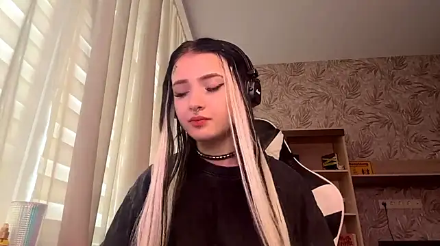 SharikaBabecki 网络视讯表演