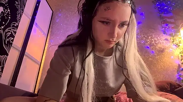 XXX chat uživo modela SharikaBabecki