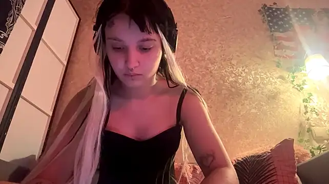 XXX chat uživo modela SharikaBabecki