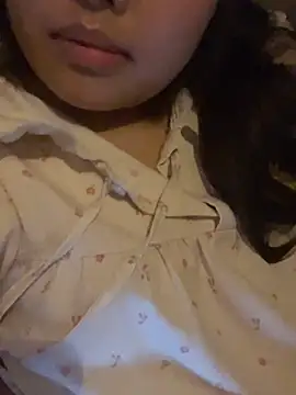 Chat XXX en directo de Miu_xinhh