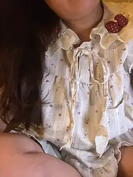 Chat +18 de Miu_xinhh ao vivo