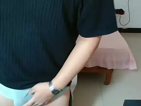 cc2003vv 在線直播表演