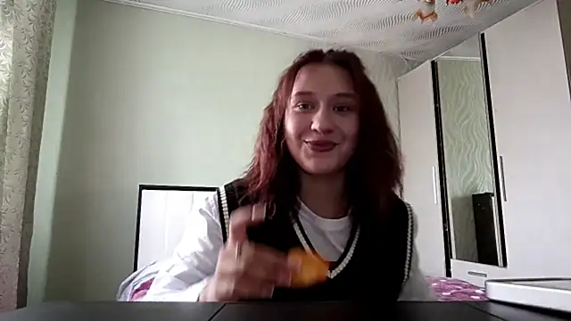 LoticCrawl Webcam-Show