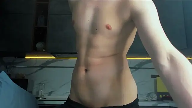 Show modela lolKenDowson na web-kameri