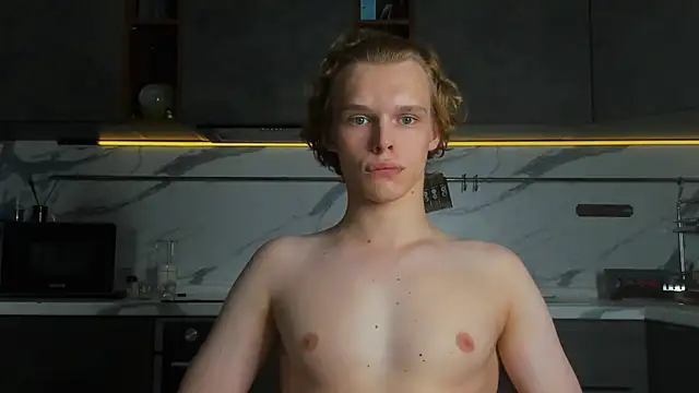 Show modela lolKenDowson na web-kameri