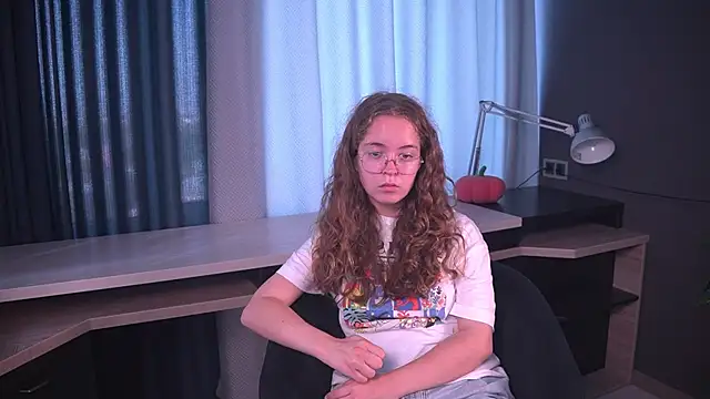 دردشة JodySuga الجنسية المباشرة