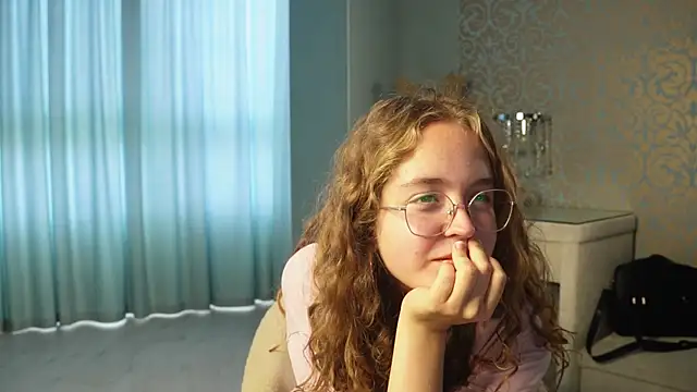 Онлайн чат XXX JodySuga