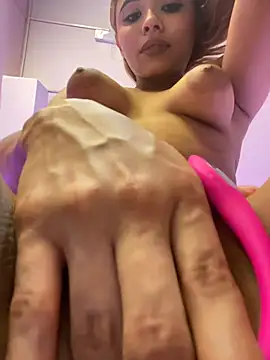NatashaVegga live XXX chat