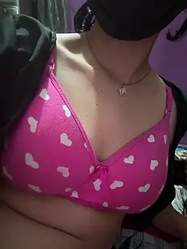 Chat +18 de kiaraqueen7 ao vivo
