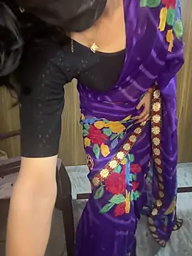 XXX chat uživo modela kiaraqueen7