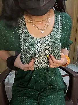 kiaraqueen7: απευθείας συνομιλία ΧΧΧ