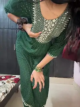 kiaraqueen7 ওয়েবক্যাম শো