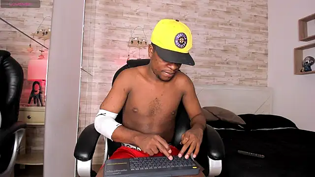 Dick_banks – webcam-show