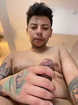 Show modela LujuriaINK na web-kameri