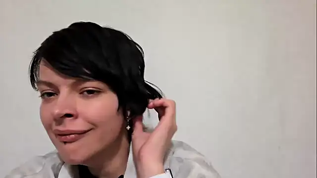 Chat XXX en directo de Lucysidle