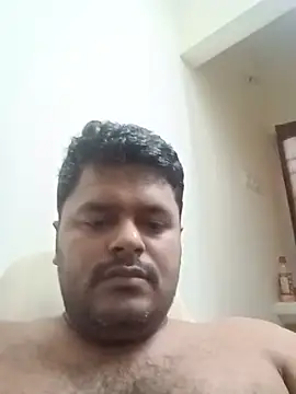yourmlll's Webcam Show