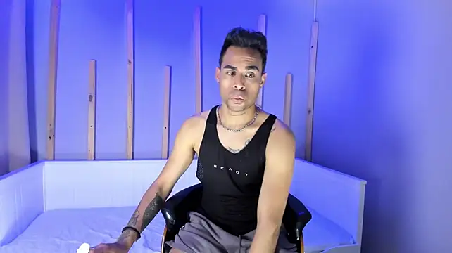axel_devil Webcamshow