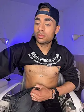 axel_devil webcam show