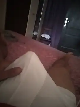 Alii2004 Webcamshow