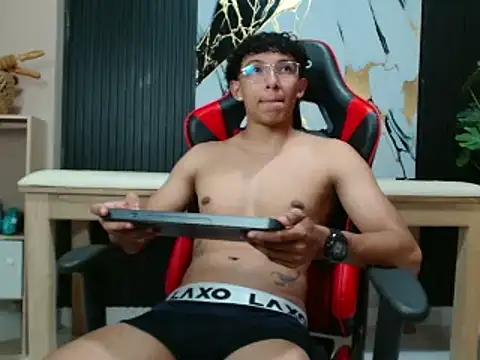 ArnoldRoss_ webcam show