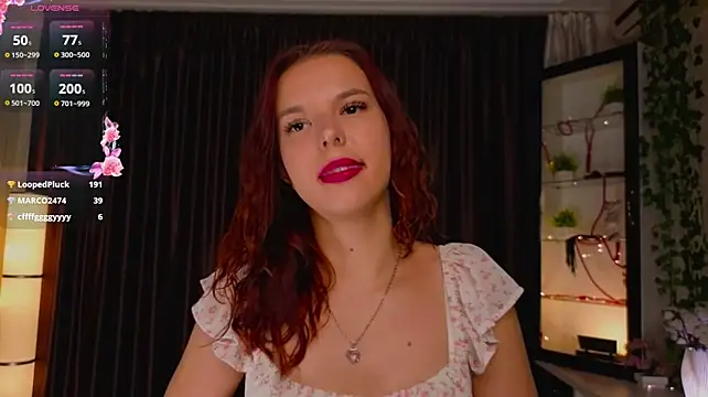 PollyHiller1 Live XXX-chat