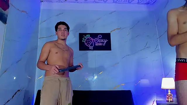 BOYS_IN_THE_EMPIRE Webcam show