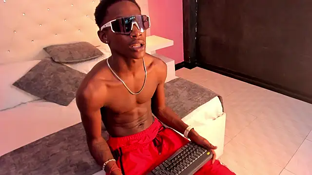 TysonGarcia – webcam-show