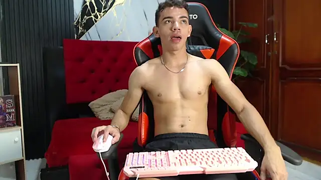 عرض كام CamiloRoss_