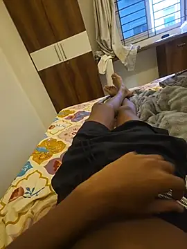 Hugetoolnick Show Webcam
