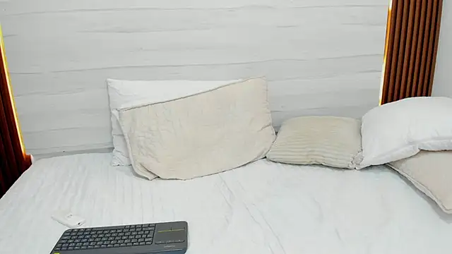 Lois_stone Webcam show
