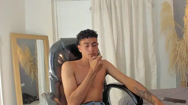 Lois_stone Webcam show