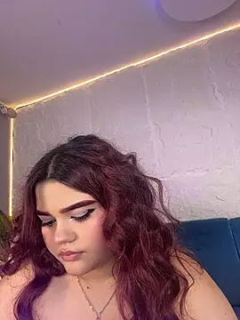 Chatroom XXX en direct de sofii_kitty_