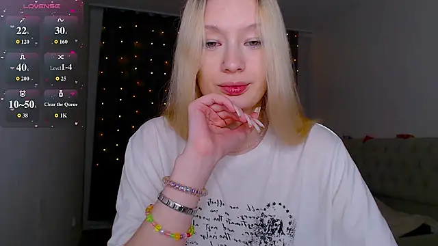 heyblondy Chat XXX live