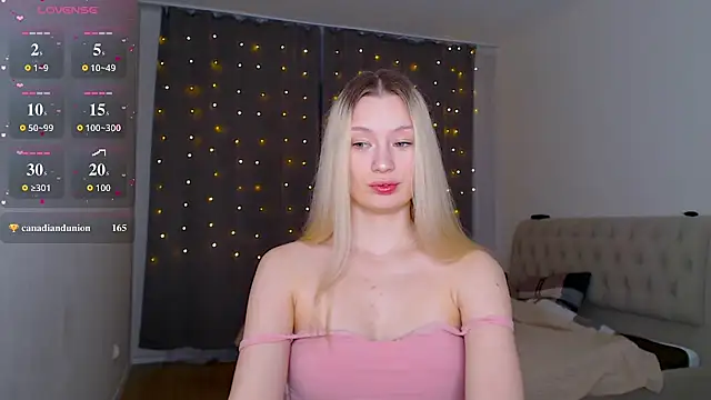 heyblondy's Live XXX Chat
