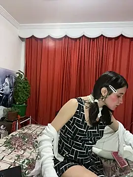 N4n4osaki – Naživo XXX chat