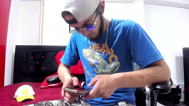 הופעת וובקאם של mark_splinter09