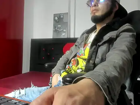 mark_splinter09 Show in webcam