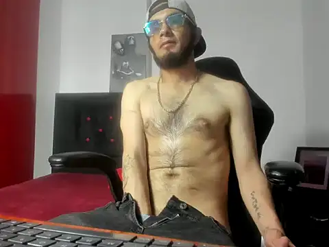 Show modela mark_splinter09 na web-kameri