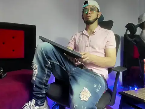 mark_splinter09 – webcam-show