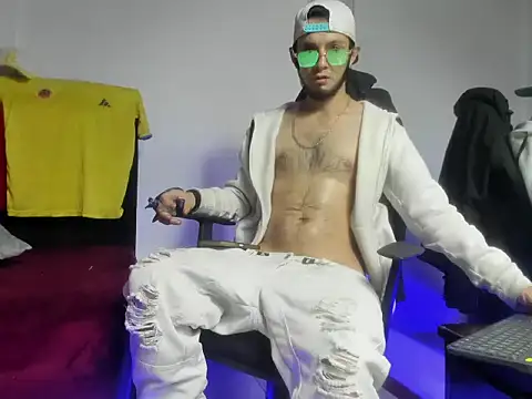 โชว์เว็บแคมของ mark_splinter09