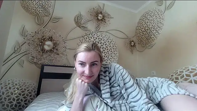 Yourrealgirl webkamerás műsora