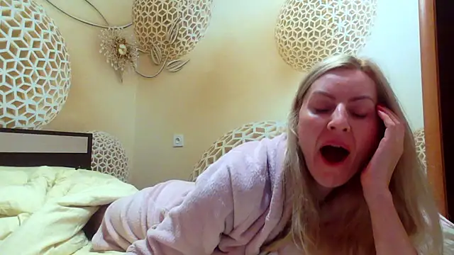 Yourrealgirl Adlı Modelin Web Kamerası Şovu
