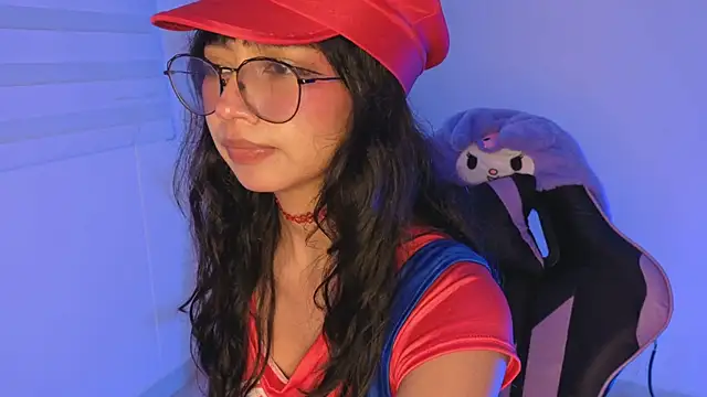 Yommi_winx_'s Live XXX Chat