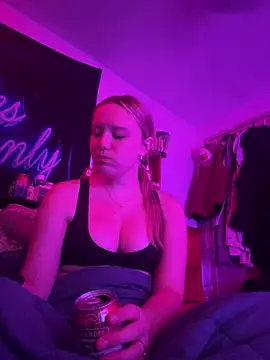 itssmequinn's Webcam Show