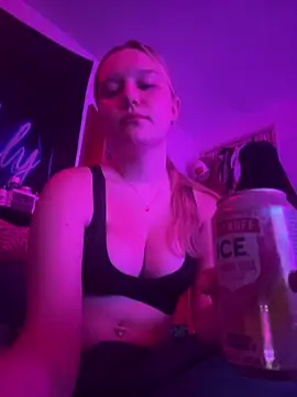 itssmequinn webcam show