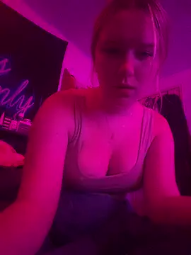 itssmequinn's Webcam Show