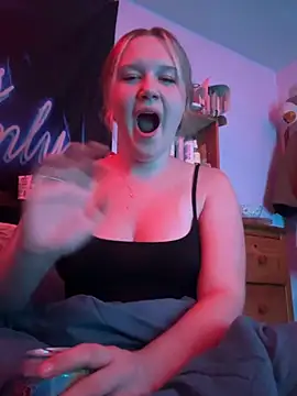 itssmequinn's Webcam Show